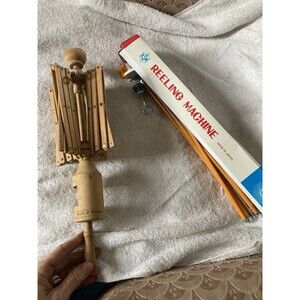 2 Wooden Thread Winder Swift Yarn Holder Umbrella Hand Knitting Sewing